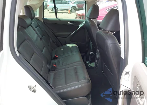 2017 Volkswagen Tiguan 2.0T Sport z USA, uszkodzony, nr VIN WVGTV7AX2HW511863